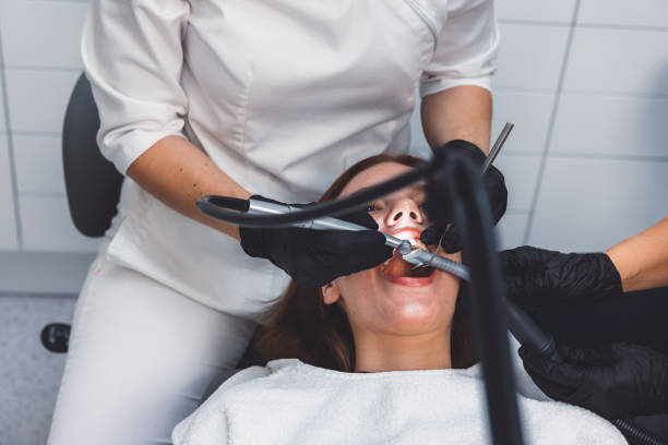 Best Emergency Gum Treatment in Painesville, OH